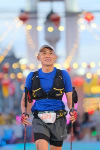 BIB: 5372
                            <button type="button" onclick="openModal(21767342)" class="btn btn-primary btn-sm float-right btn-popup" data-toggle="modal" data-target=".modal-high-quality">
                        <i class="fas fa-shopping-cart"></i> Add to Cart
                    </button>
                                            <button type="button" onclick="isThisMe(21767342, true)" class="btn btn-success btn-sm float-right btn-popup btn-isme hidden" data-toggle="tooltip" data-placement="bottom" title="นี่คือรูปของคุณใช่ไหม คลิกที่นี่เพื่อเอาเข้าอัลบั้ม">
                        <i class="fas fa-plus"></i> Add to album
                    </button>
                    <button type="button" onclick="isThisMe(21767342, false)" class="btn btn-warning btn-sm float-right btn-popup btn-isnotme hidden">
                        <i class="fas fa-ban"></i> Remove from album
                    </button>